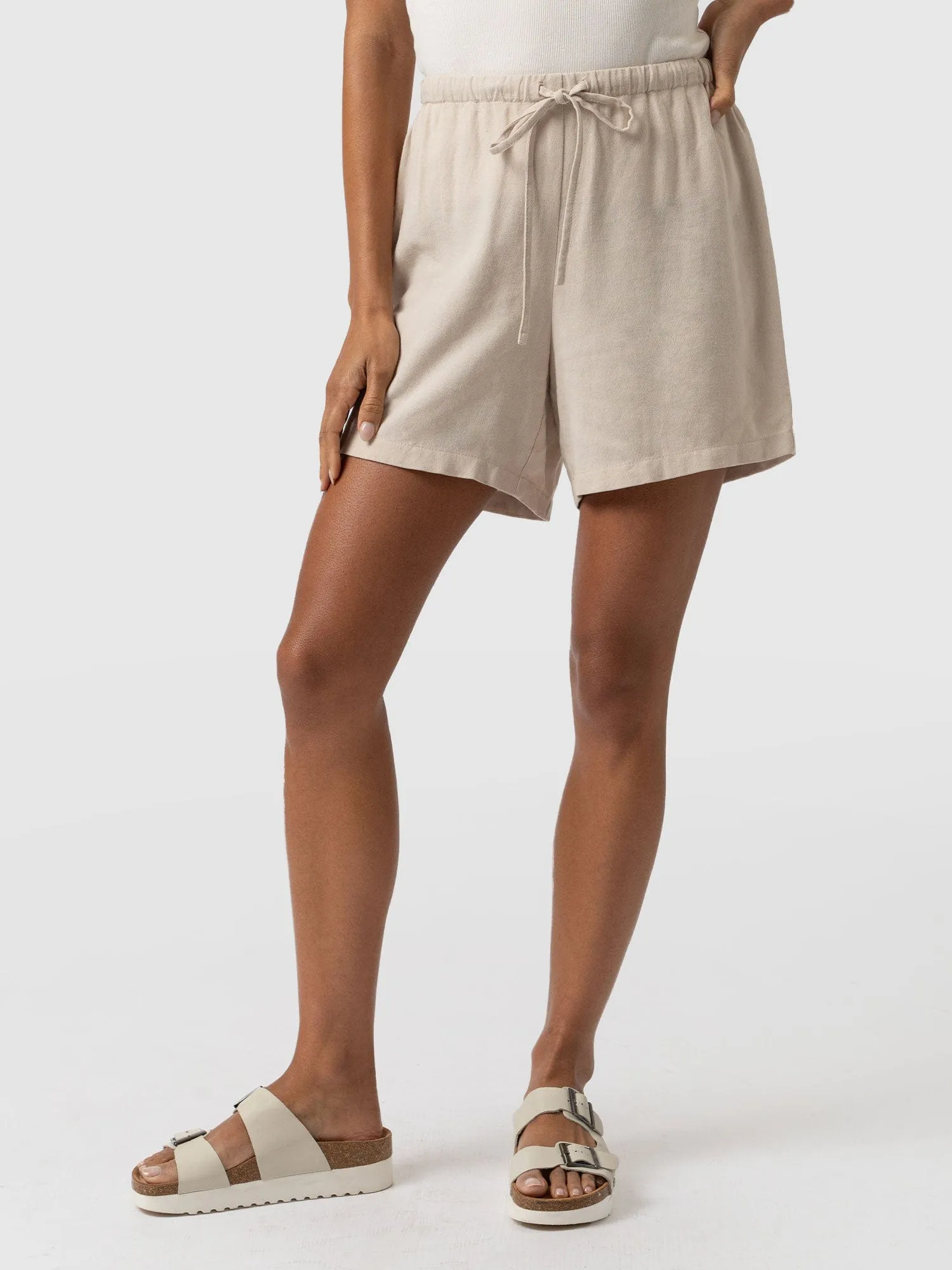 Corinne Linen Short - Oatmeal