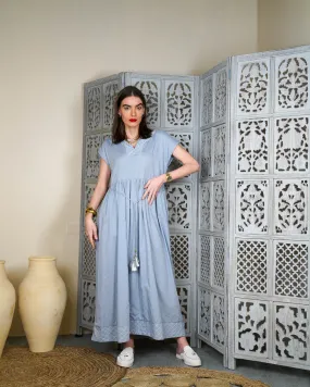 Embroidered neck and bottom design and waist gathered with tie and sleeveless cotton kaftan 2943 - قفطان