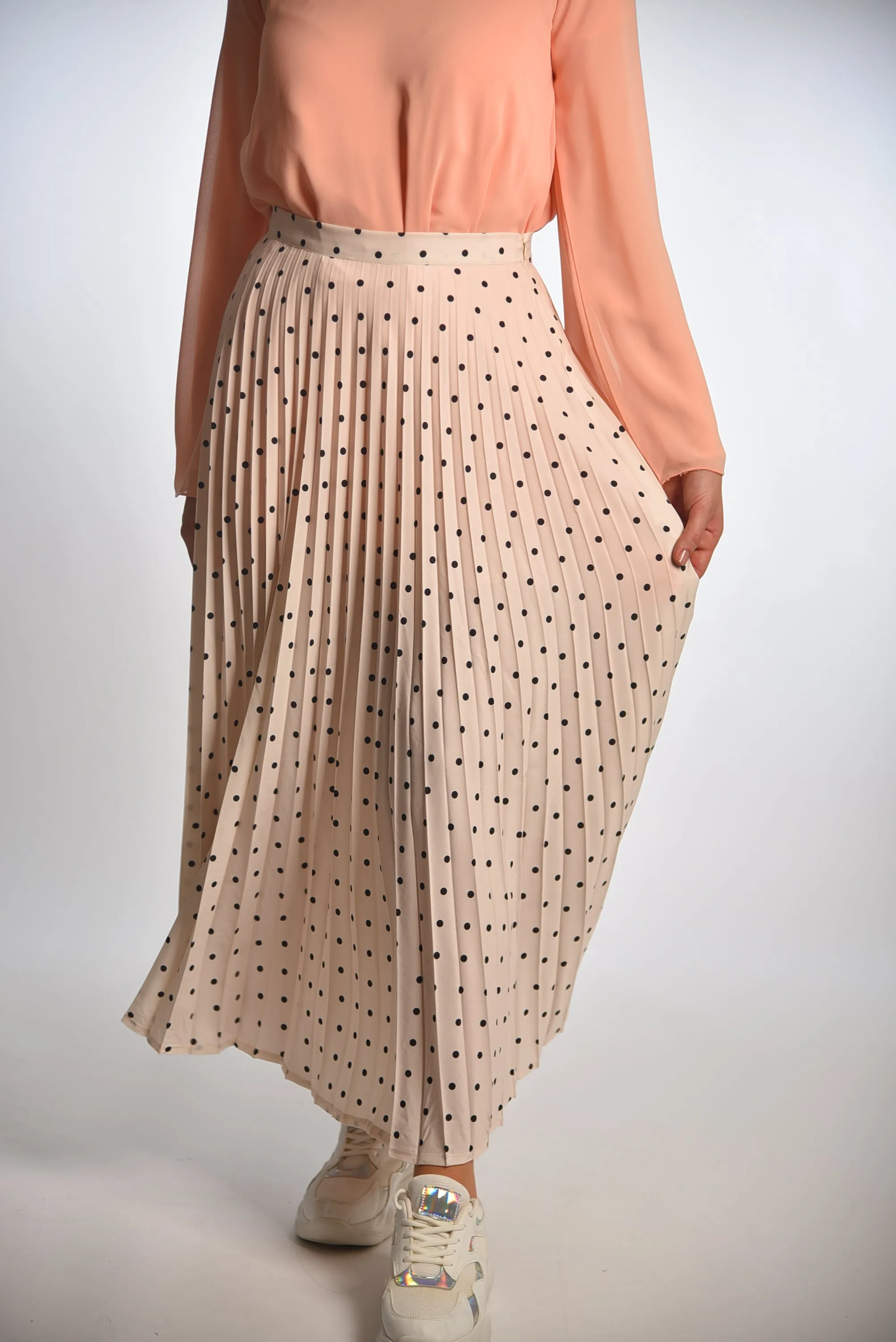 Printed Dotted Cobra Crepe Polyester Skirt