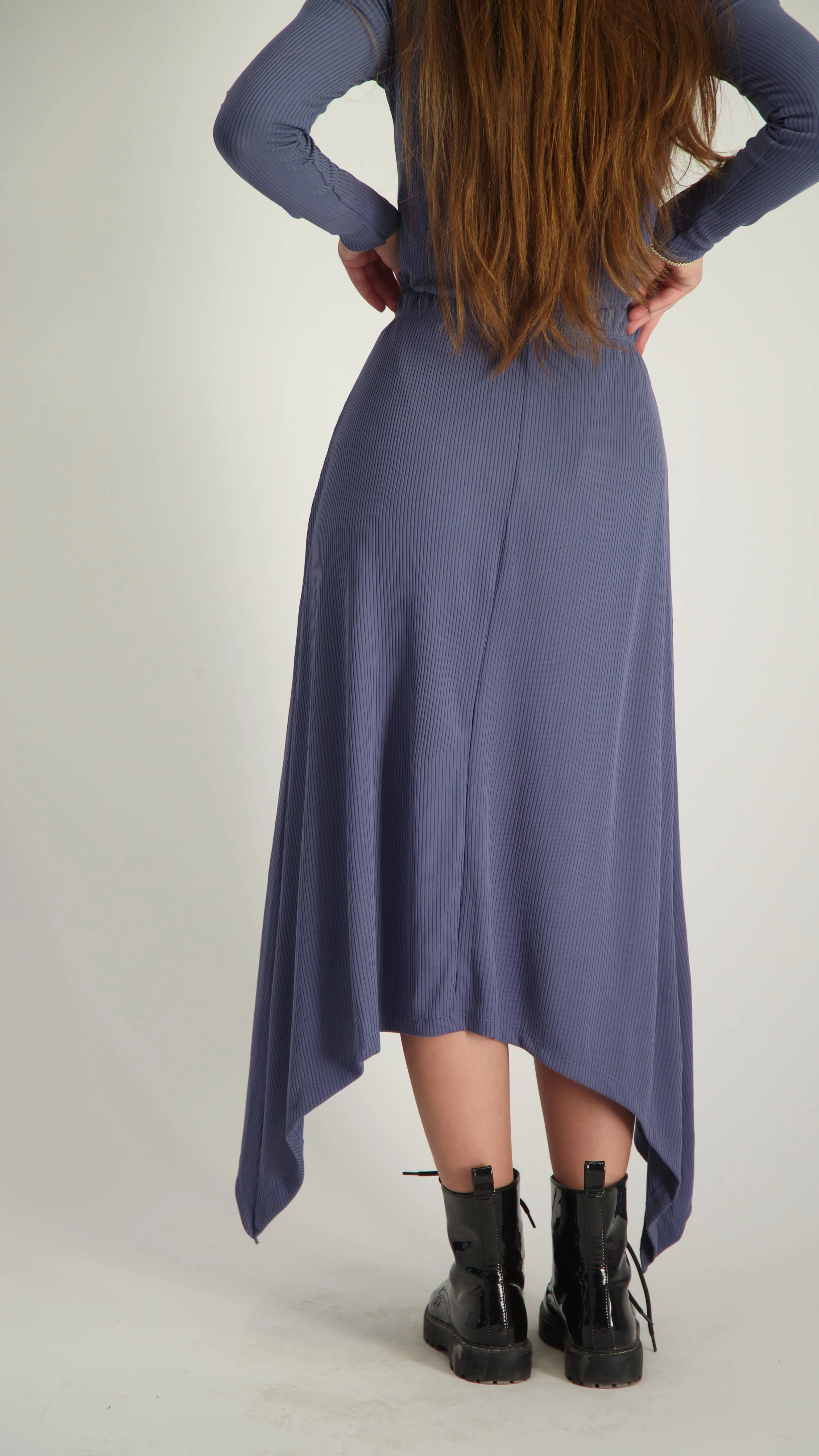 Ribbed Asymmetric Skirt / Blue