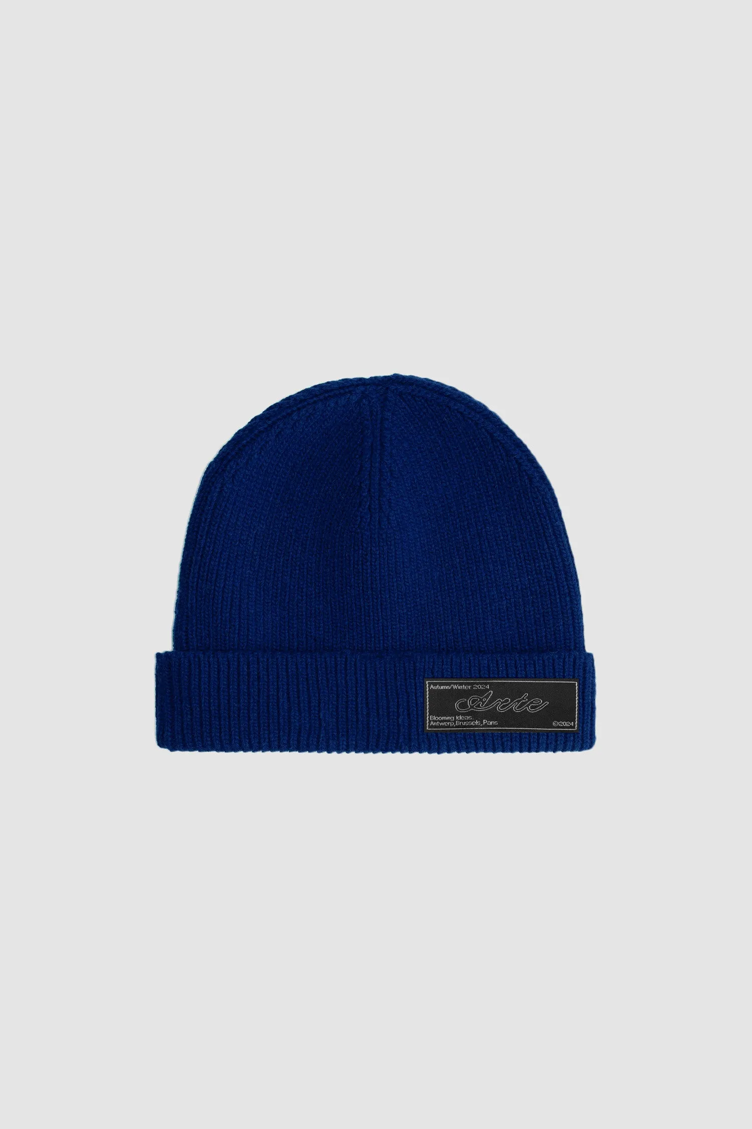 Woven Label Beanie - Navy